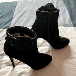 Christian louboutin boots black